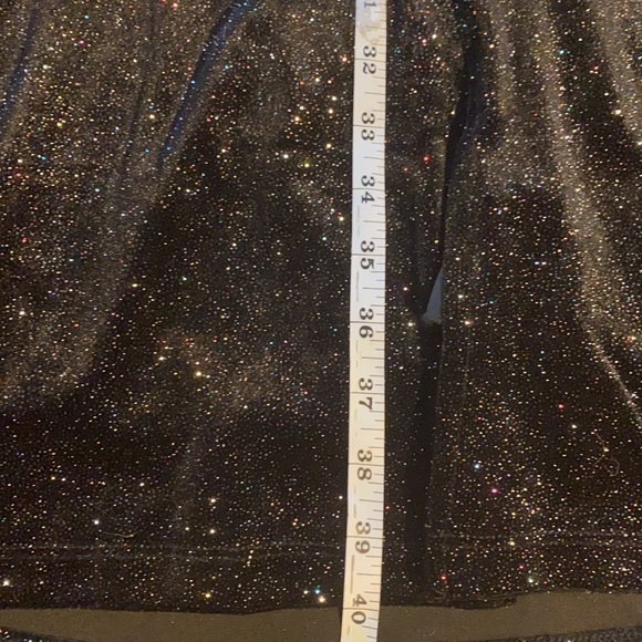 Sparkle Dress Zipper in the back ! - Picture 16 of 16
